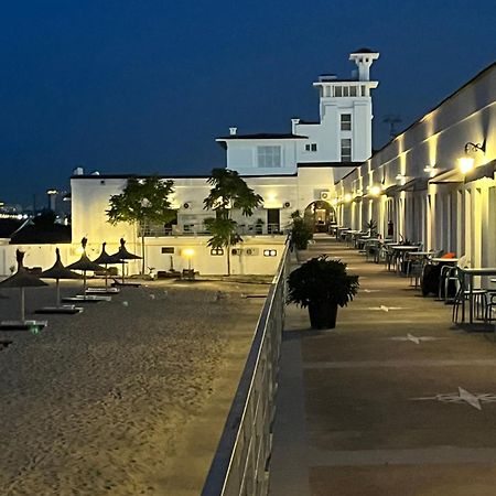 Hostel Cazino Nord Rooms Мамая Экстерьер фото