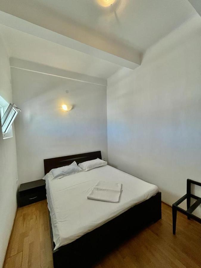 Hostel Cazino Nord Rooms Мамая Экстерьер фото