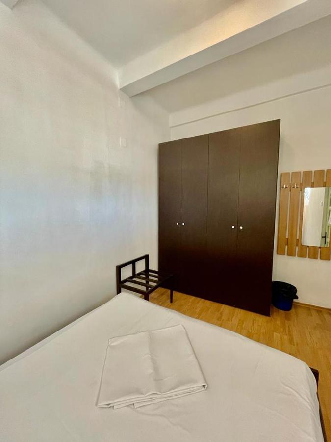 Hostel Cazino Nord Rooms Мамая Экстерьер фото