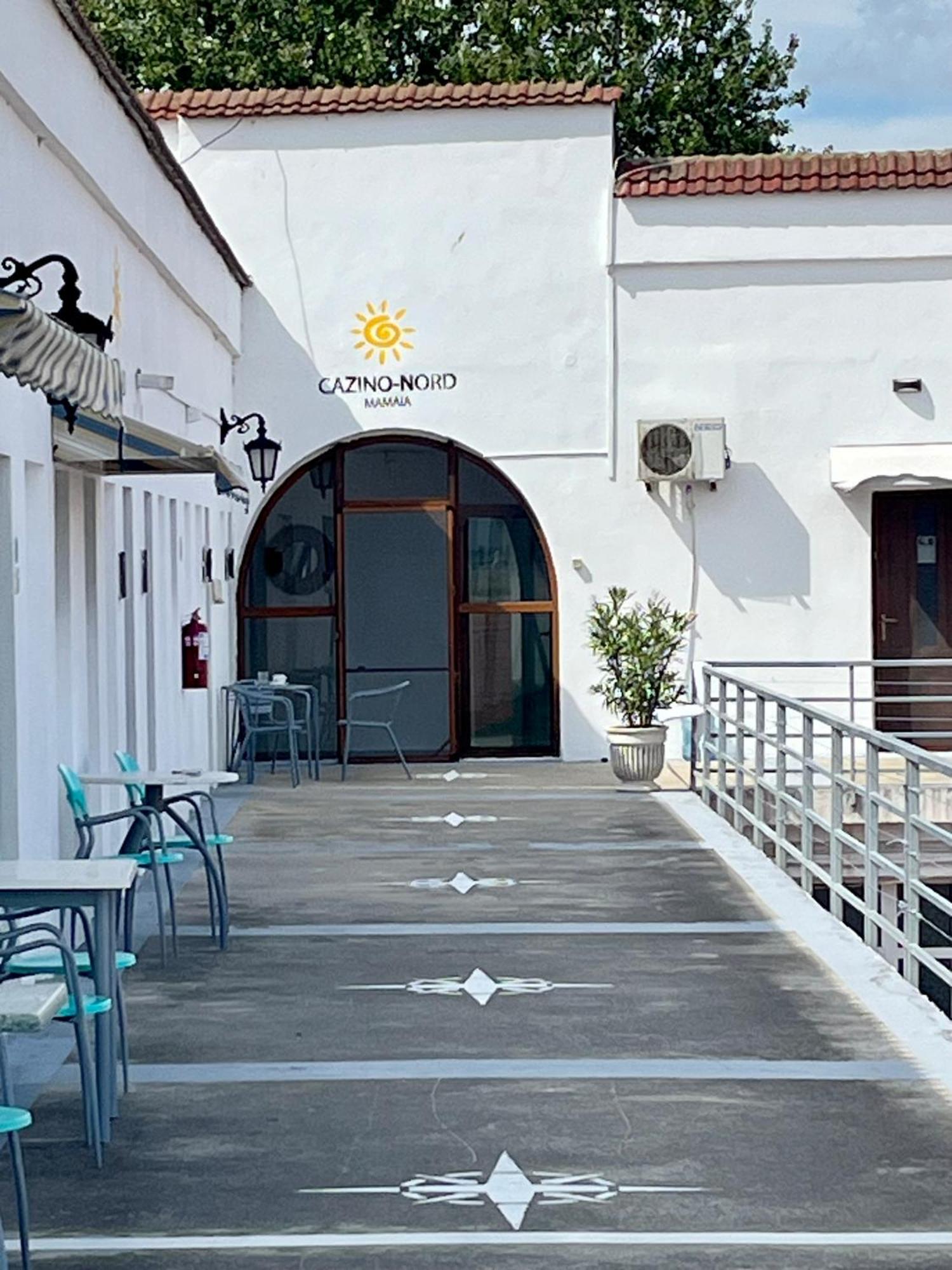 Hostel Cazino Nord Rooms Мамая Экстерьер фото