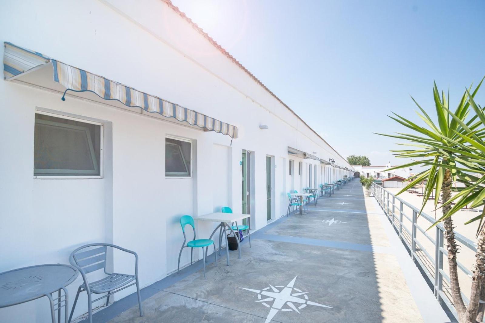 Hostel Cazino Nord Rooms Мамая Экстерьер фото
